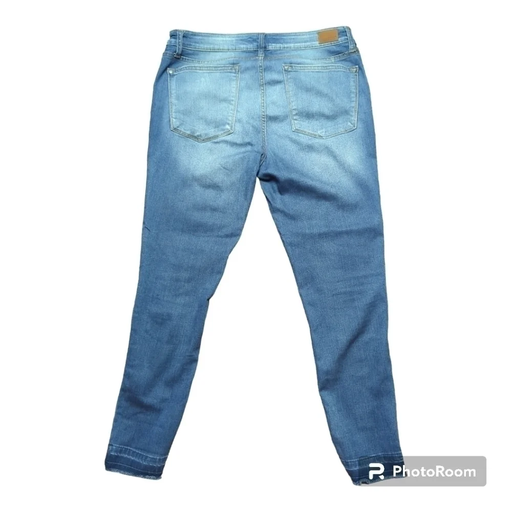 Judy Blue JB8240MD  Skinny fit woman's Jeans size XL blue